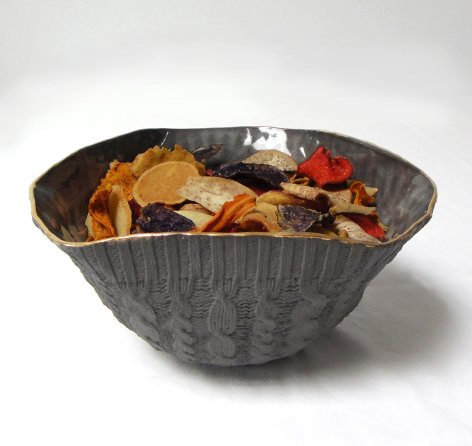 black ceramic salad bowl