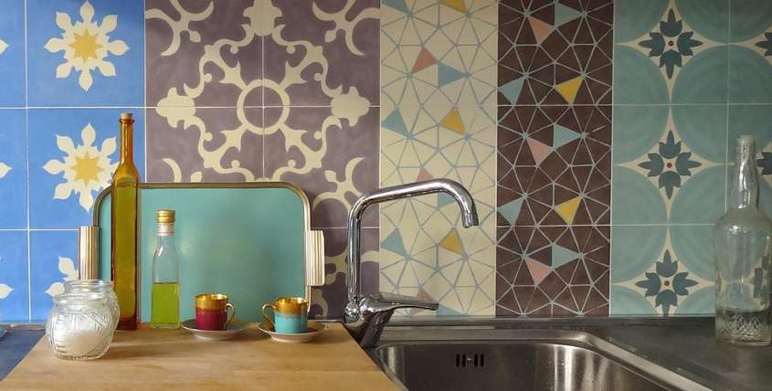 Cement tiles in Cri-lla's kitchen