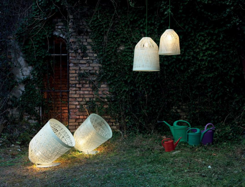 Blackout outdoor suspension lamp