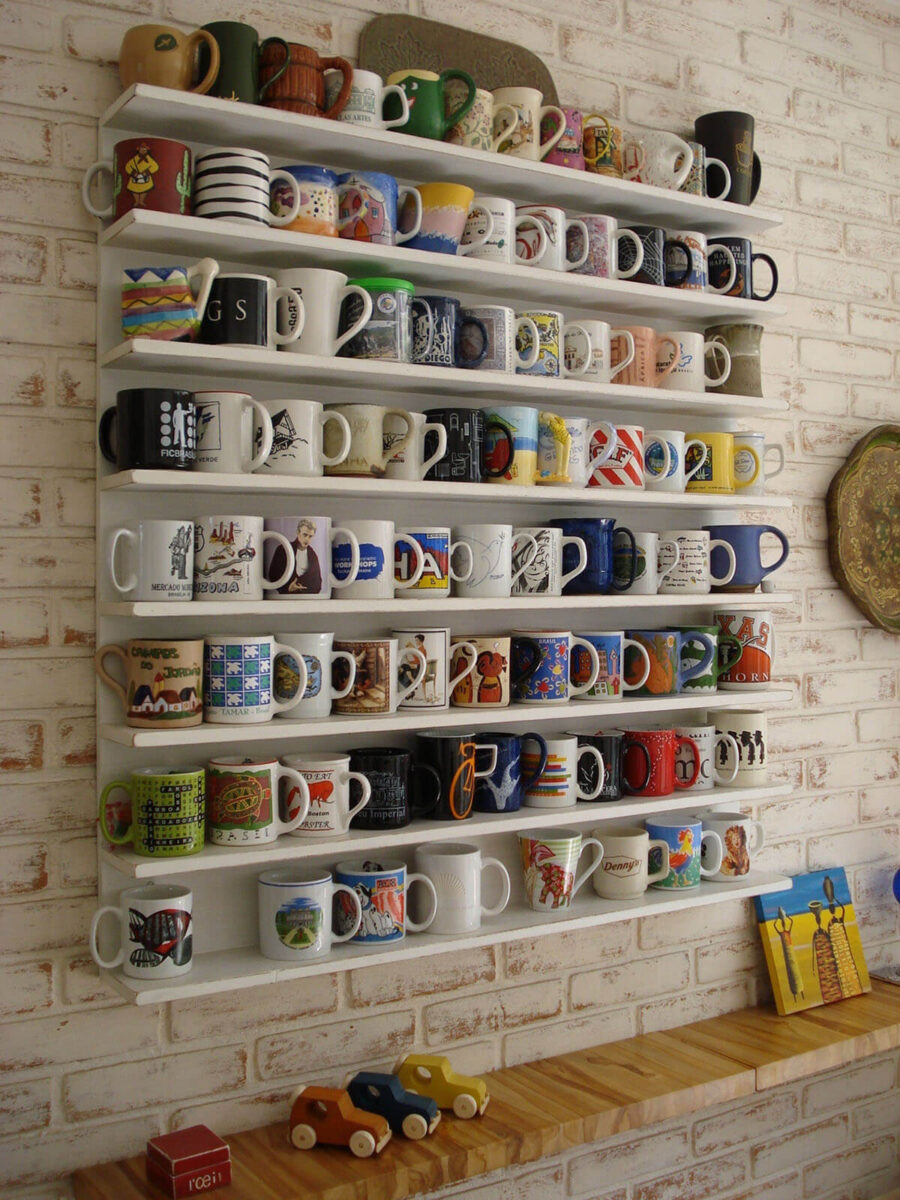 kitchen-cup-hanging-ideas-4