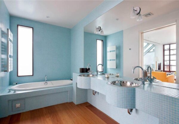 Blue walls in the bathroom: bring the atmosphere of a spa into the home