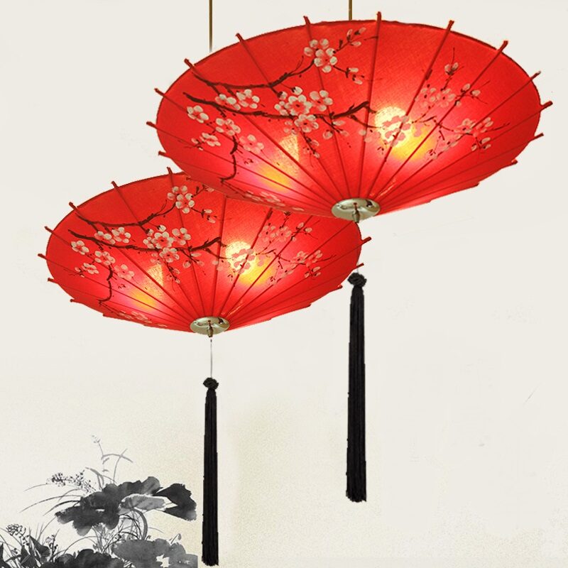 recycling-umbrellas-chandelier