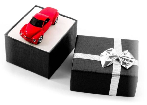 gadget-automobile-gift-christmas.jpg