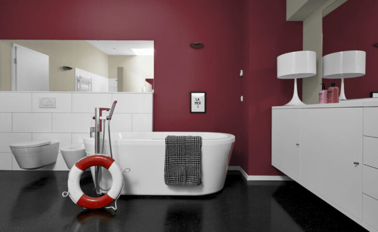 Burgundy-colored-bathroom-walls-6