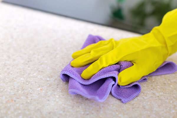 how-to-clean-quartz-kitchen-top-1