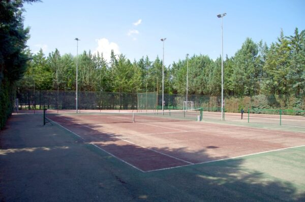 tennis-court