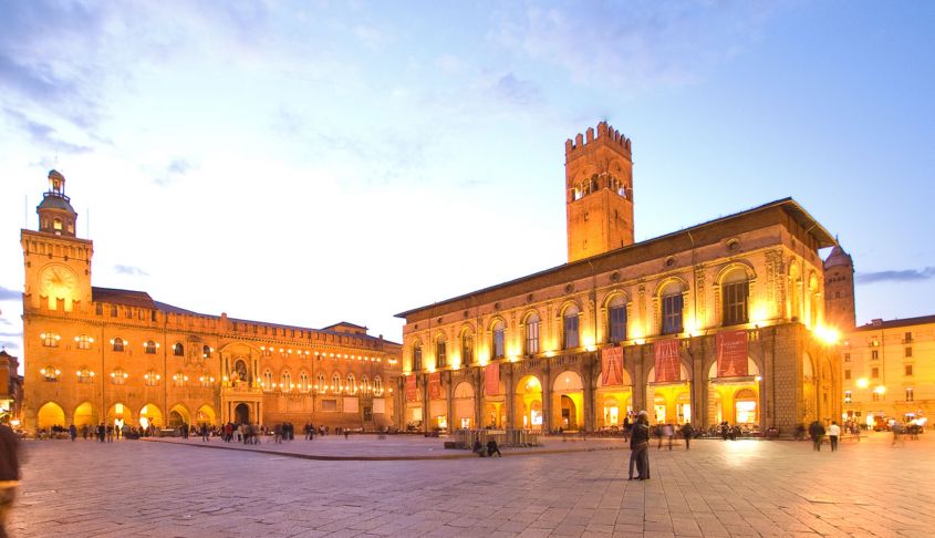 Piazza Maggiore, Bologna