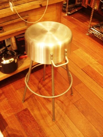 recycle-pots-stool