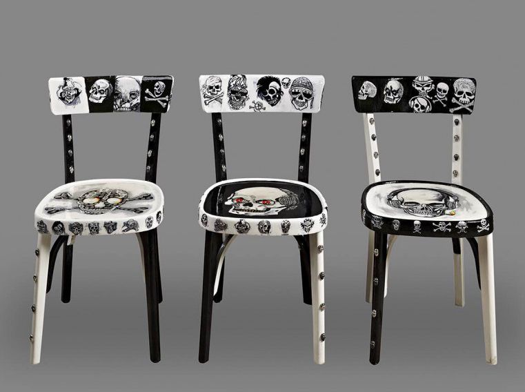 Skulls chairs by Metre