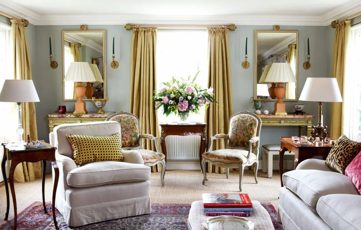 living room-style-provencal-armchairs