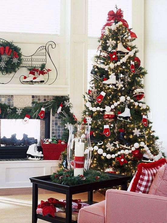 Red and white Christmas tree