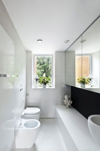 How to arrange the bathroom fixtures in a long and narrow bathroom