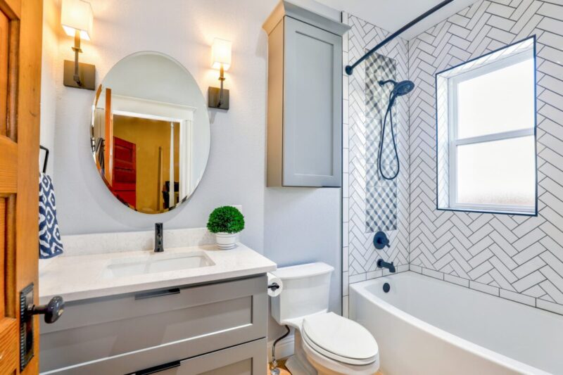 Renovating the bathroom quickly and easily