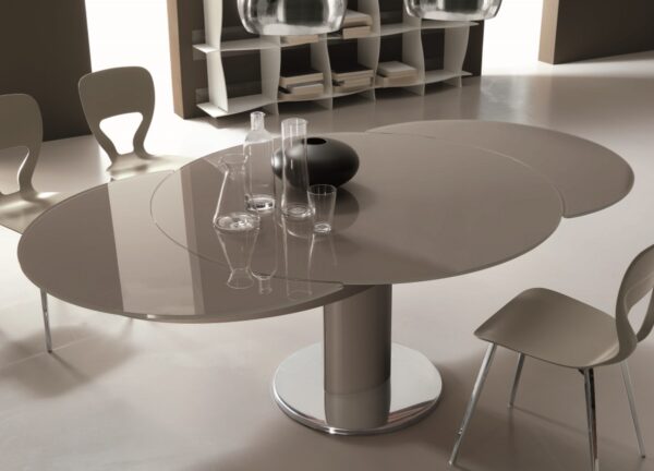 economic-round-extendable-dining-table