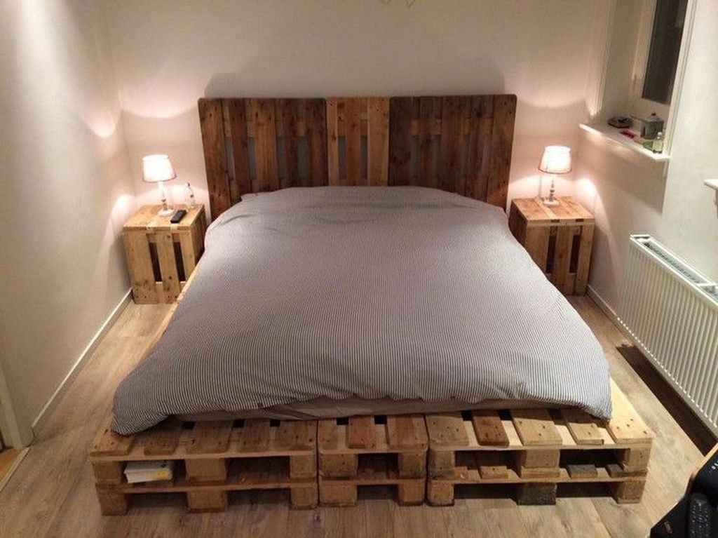 how-to-build-bed-with-pallets-12