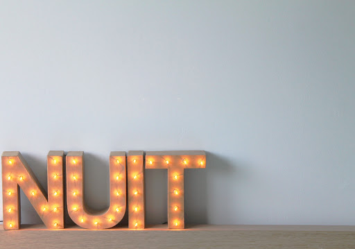 giant-letters-lighting