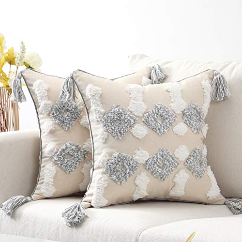 Boho Cushion Cover 45 x 45 Cotton Gray Geometric Decorative Cushion Covers Decorative Pillow Case with Tassel 2pcs Cushion Covers for Bed Living Room Bedroom Sofa Chair Car