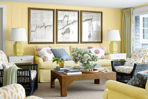 colonial yellow living room