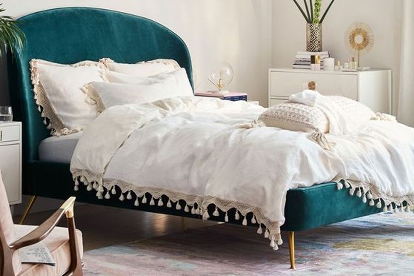 Teal bedroom: 4 furnishing ideas for every style