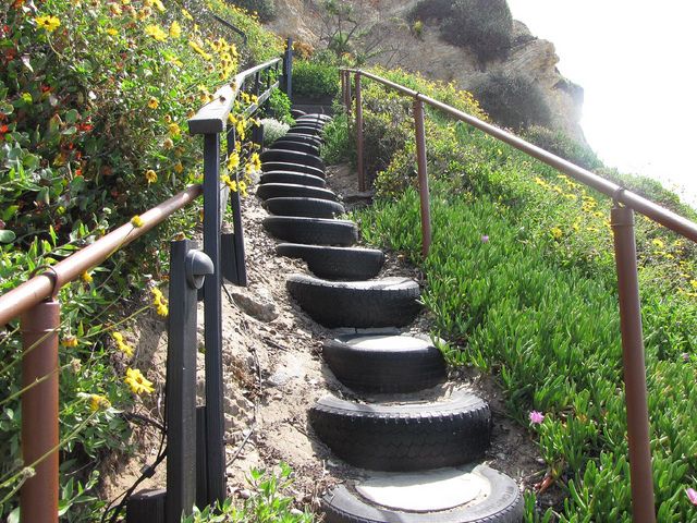 recycle-tires-stairway