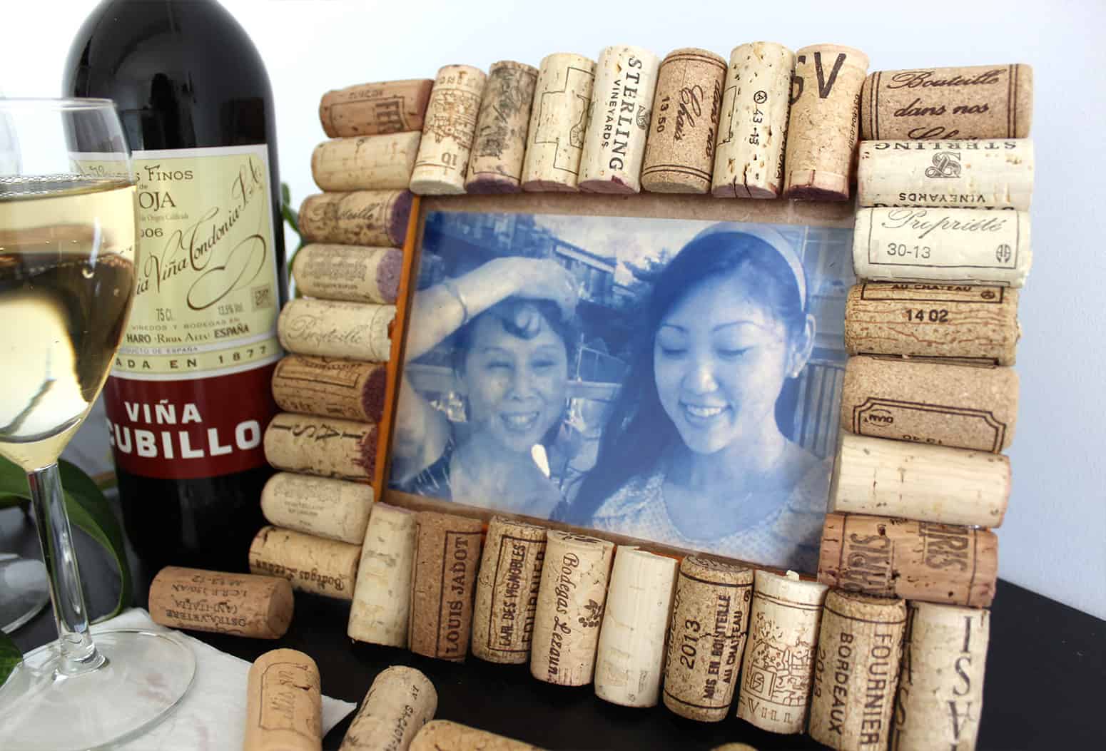 Easter-works-corks-picture frames