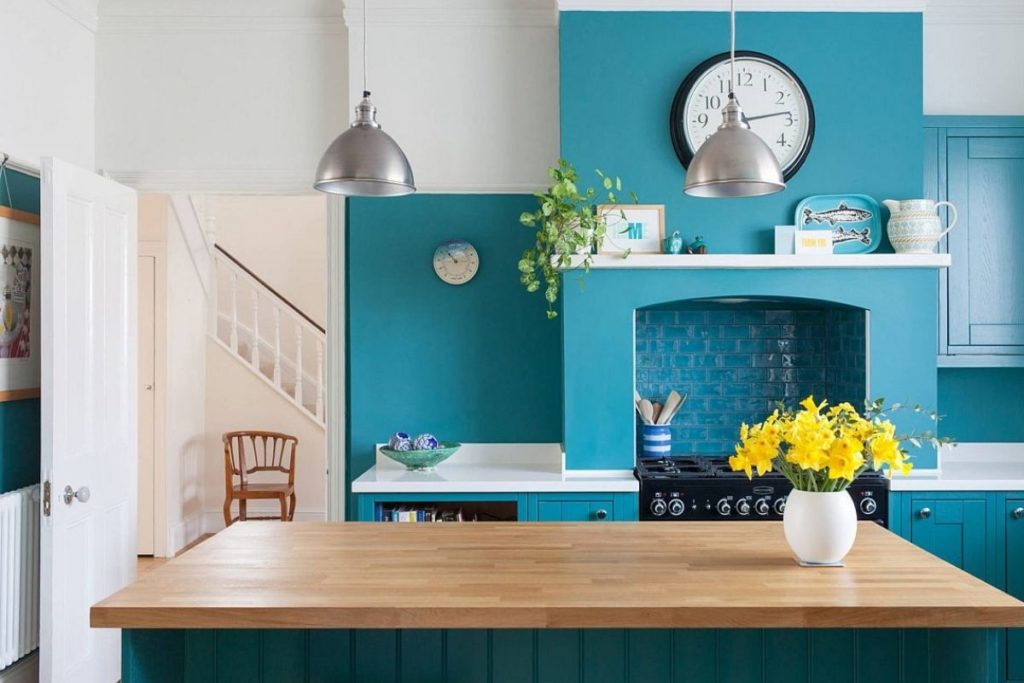 1622144602 Turquoise Kitchen Walls The Best Combinations 1024x683 