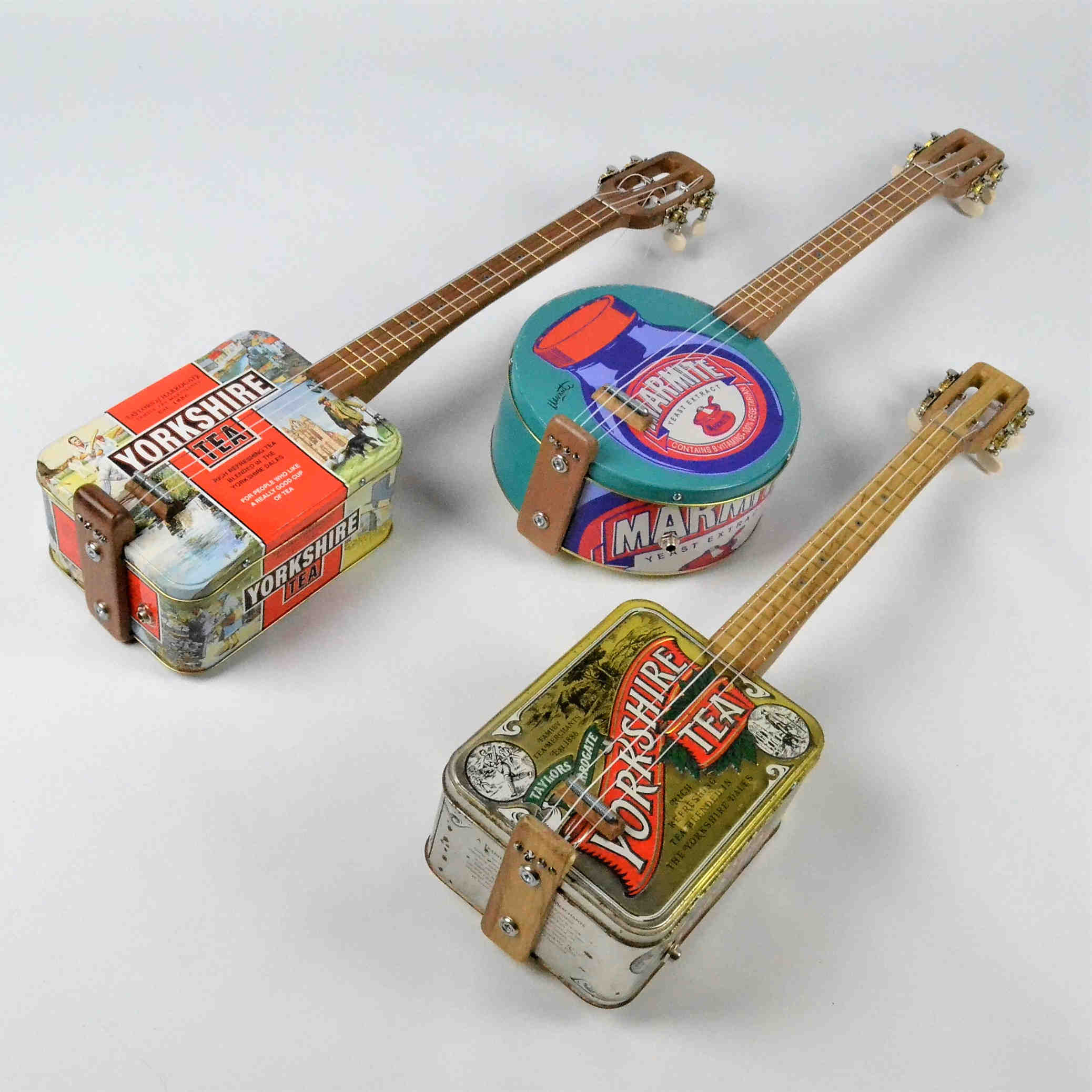 Musical instruments with recycled material 10 simple ideas Interior