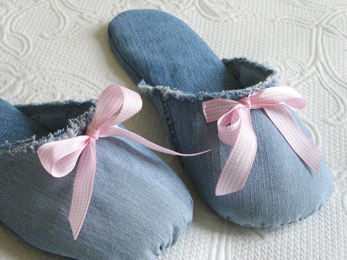 recover-jeans-slippers