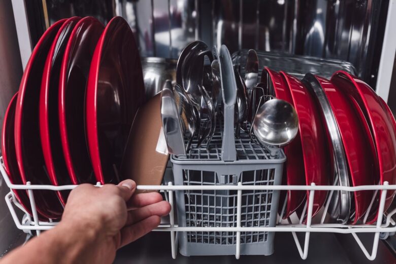 how-to-load-the-dishwasher-cover