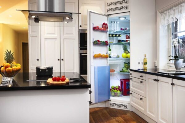 small-kitchen-fridge-26
