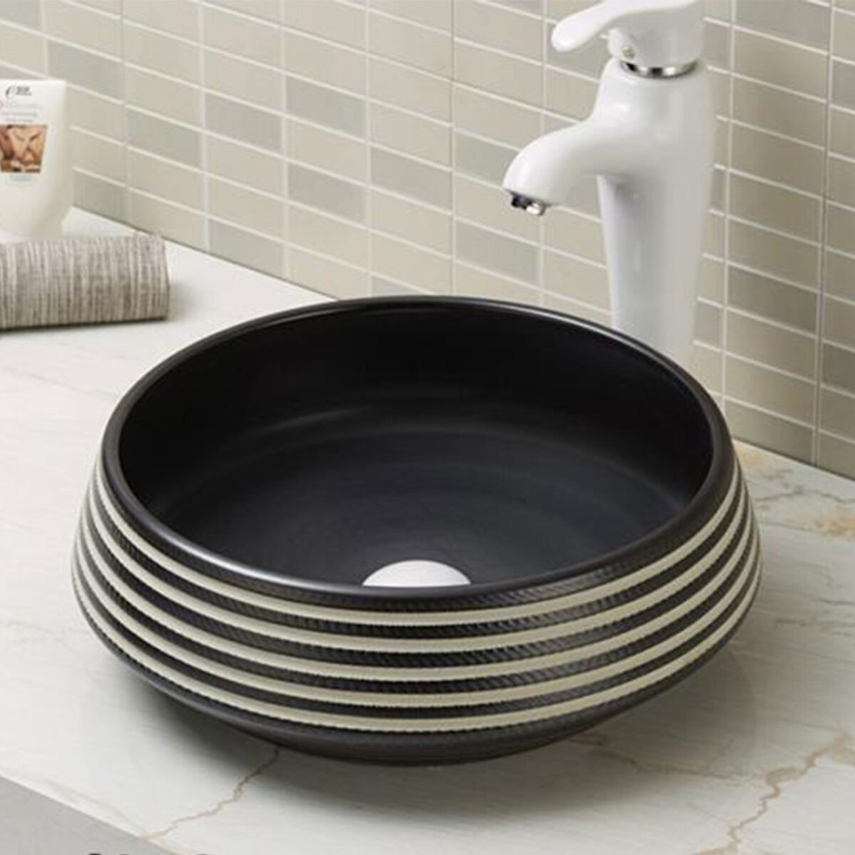 round-washbasin-10