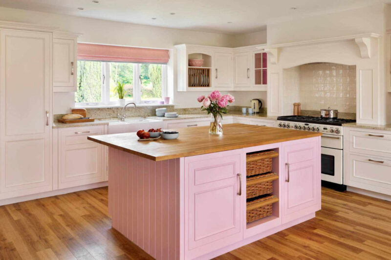 Powder pink: 8 examples of combinations for a romantic home