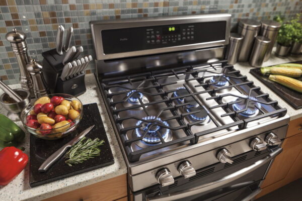 gas-cooker-with-electric-oven-buying-guide-interior-magazine