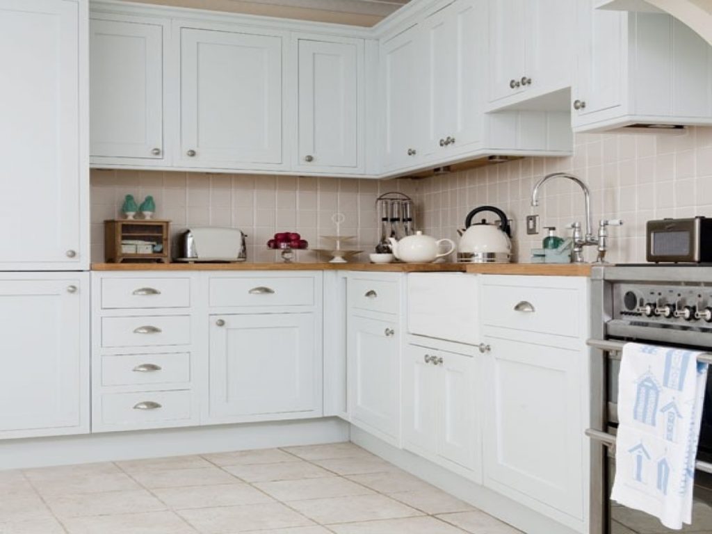 How To Clean White Kitchen That Have Yellowed Kitchen