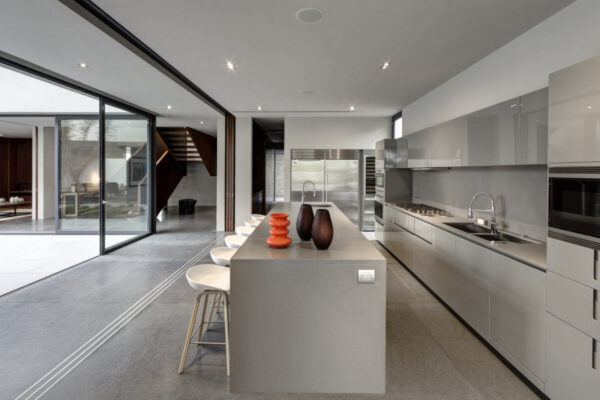 modern-kitchen-with-island-9