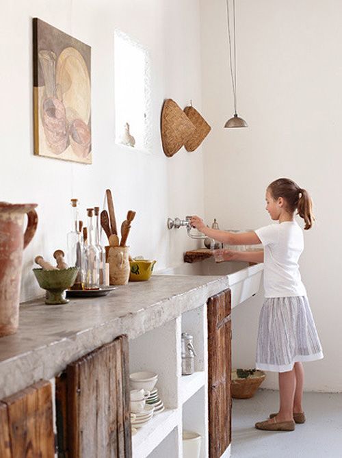 Ceramic sink