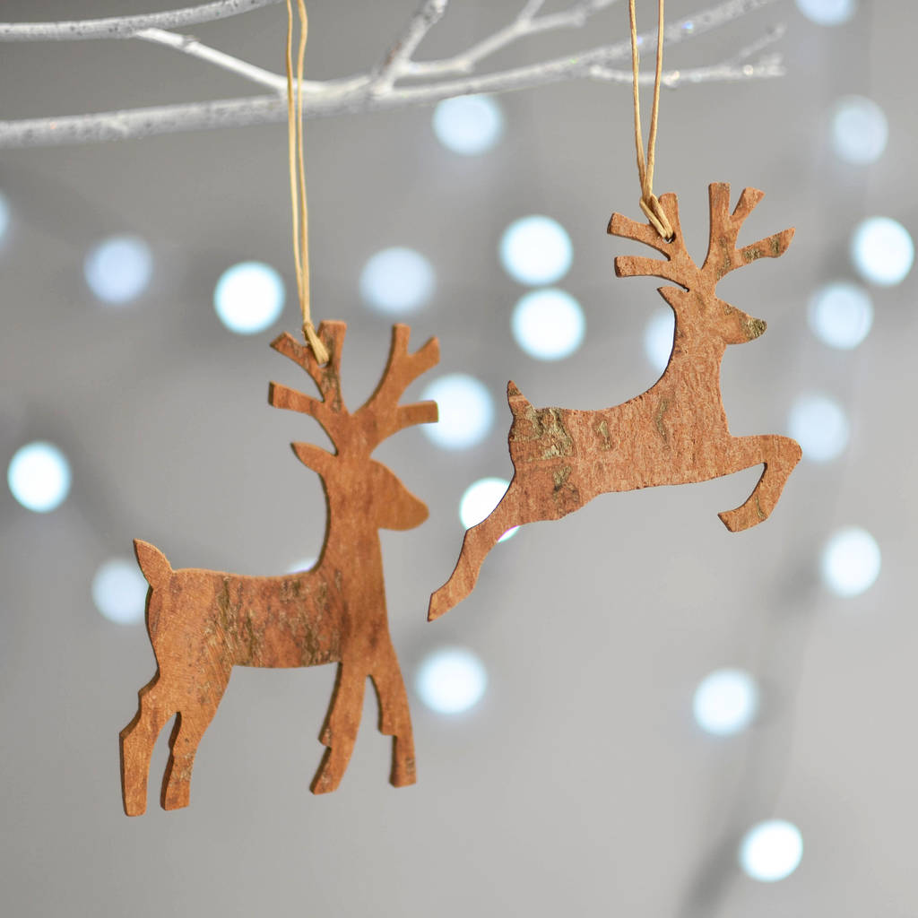 reindeer-wood-Christmas-decorations