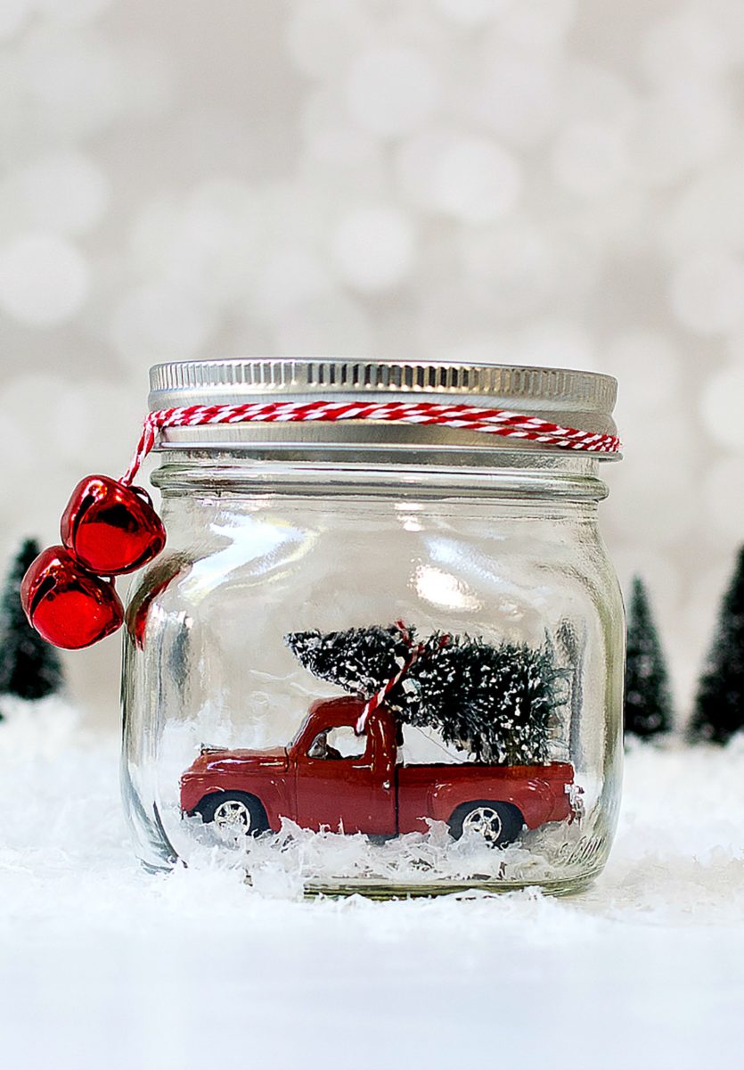 Christmas-decorations-glass-car-jars