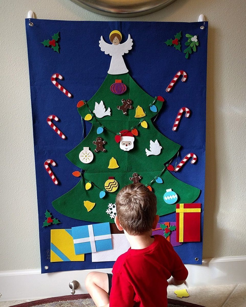 Christmas-decorations-felt-big-tree