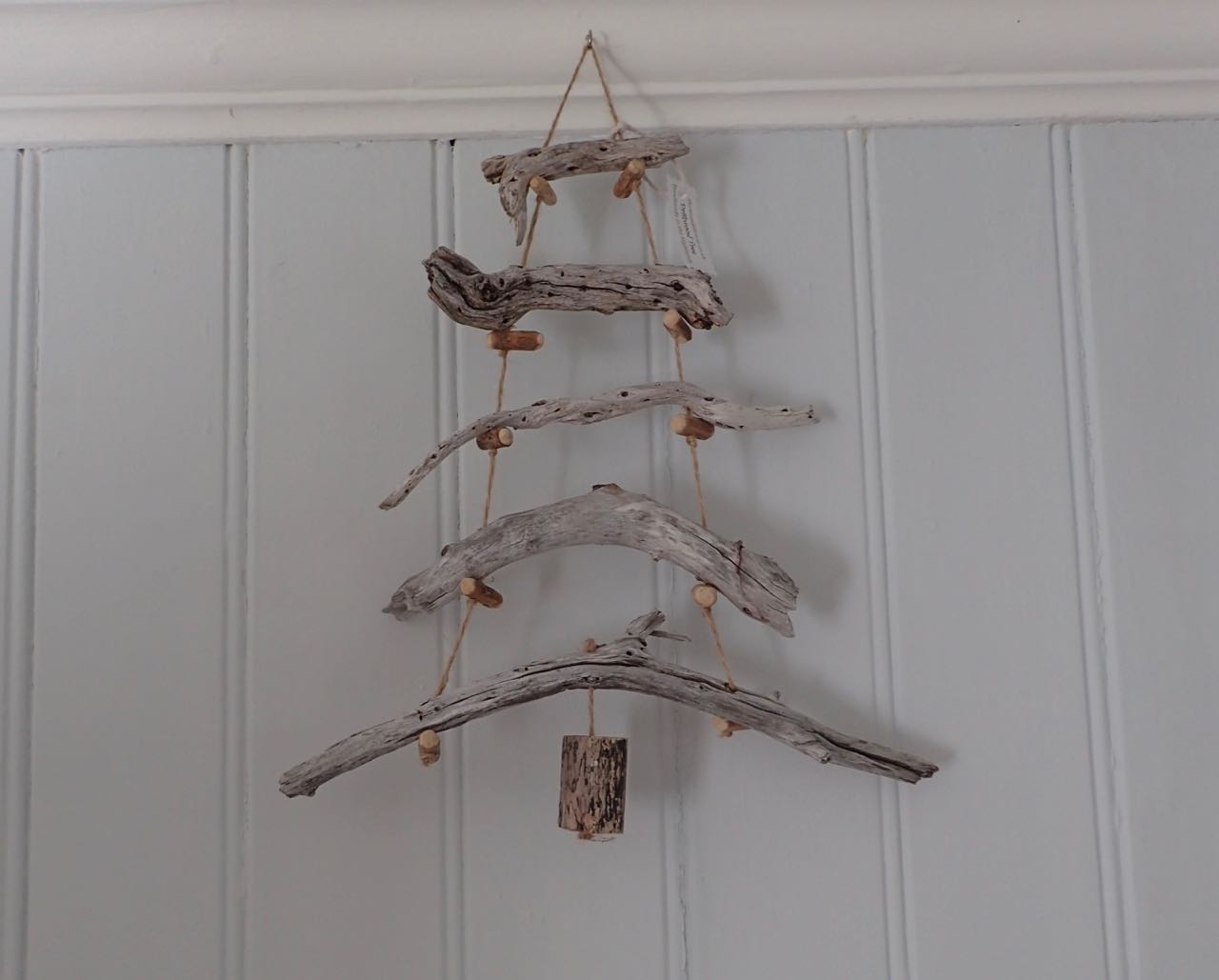 ecological-wooden-Christmas-decorations