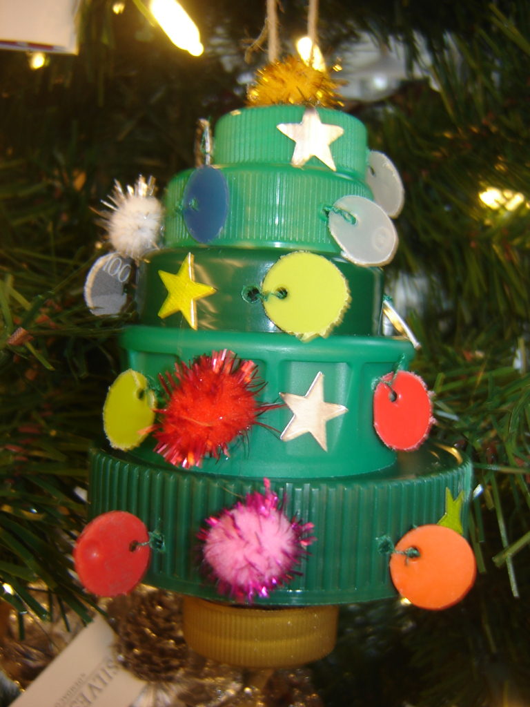 christmas-decorations-plastic-caps