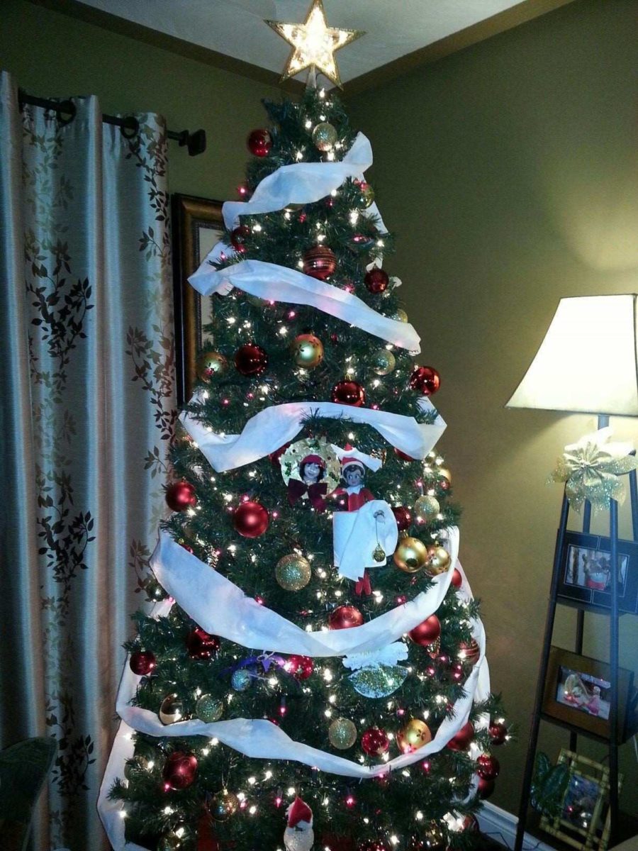 Christmas-decorations-paper-festoon-tree