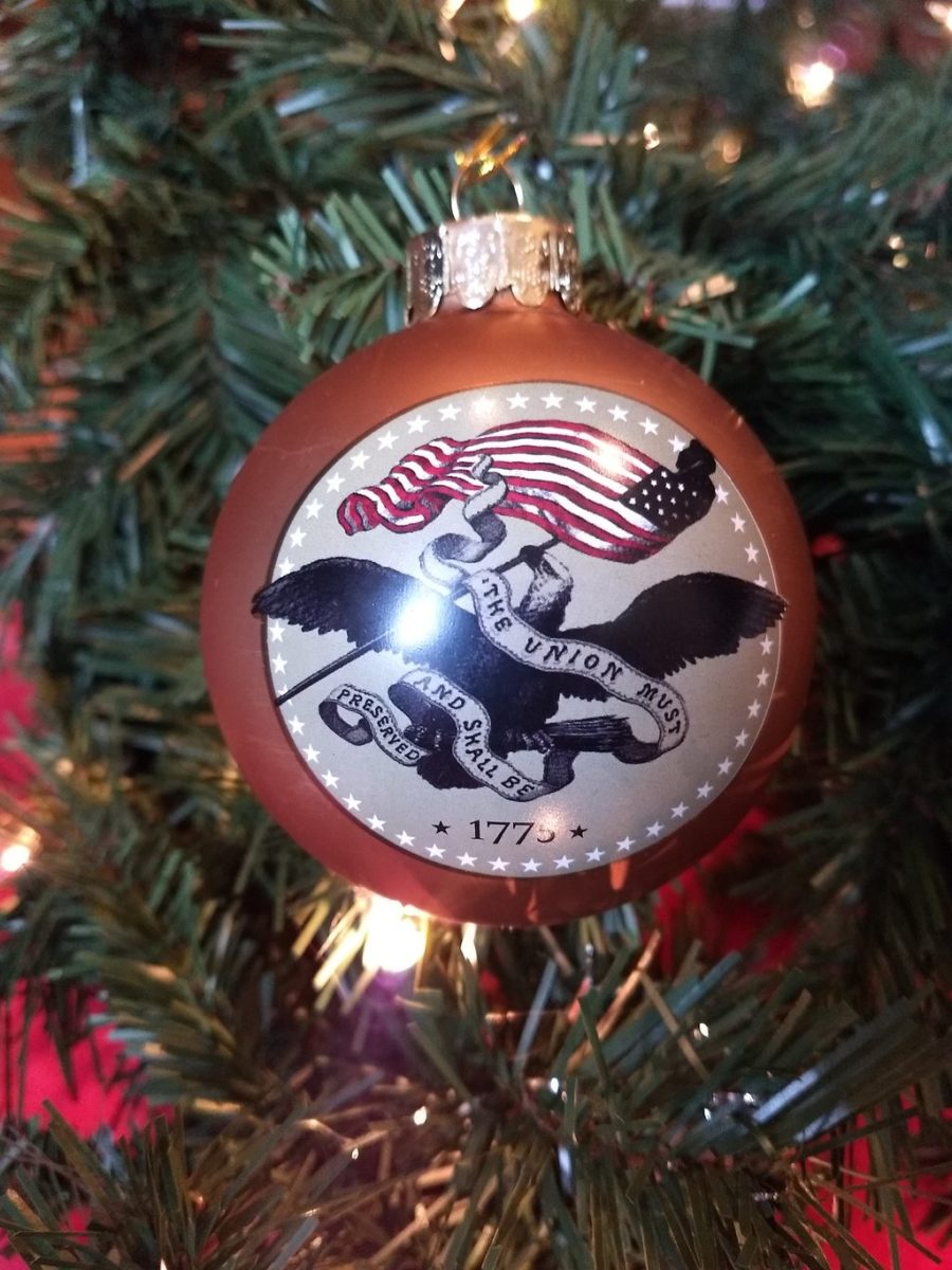 patriotic-american-christmas-decorations-2