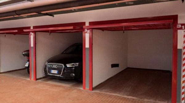 how-to-choose-the-garage-up-and-over-door-8