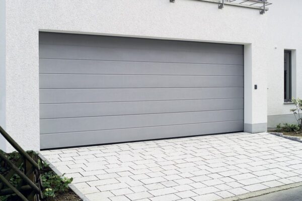 how-to-choose-your-garage-up-and-over-door-9