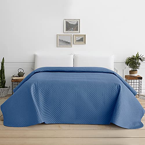 Vipalia Summer Bedspread Bouti.  Bedspreads 135 Single Bedroom Marriage.  Modern Bedspread Spring and Year Round Reversible Fine Padded Diamonds.  230x260 cm.  Navy colour.