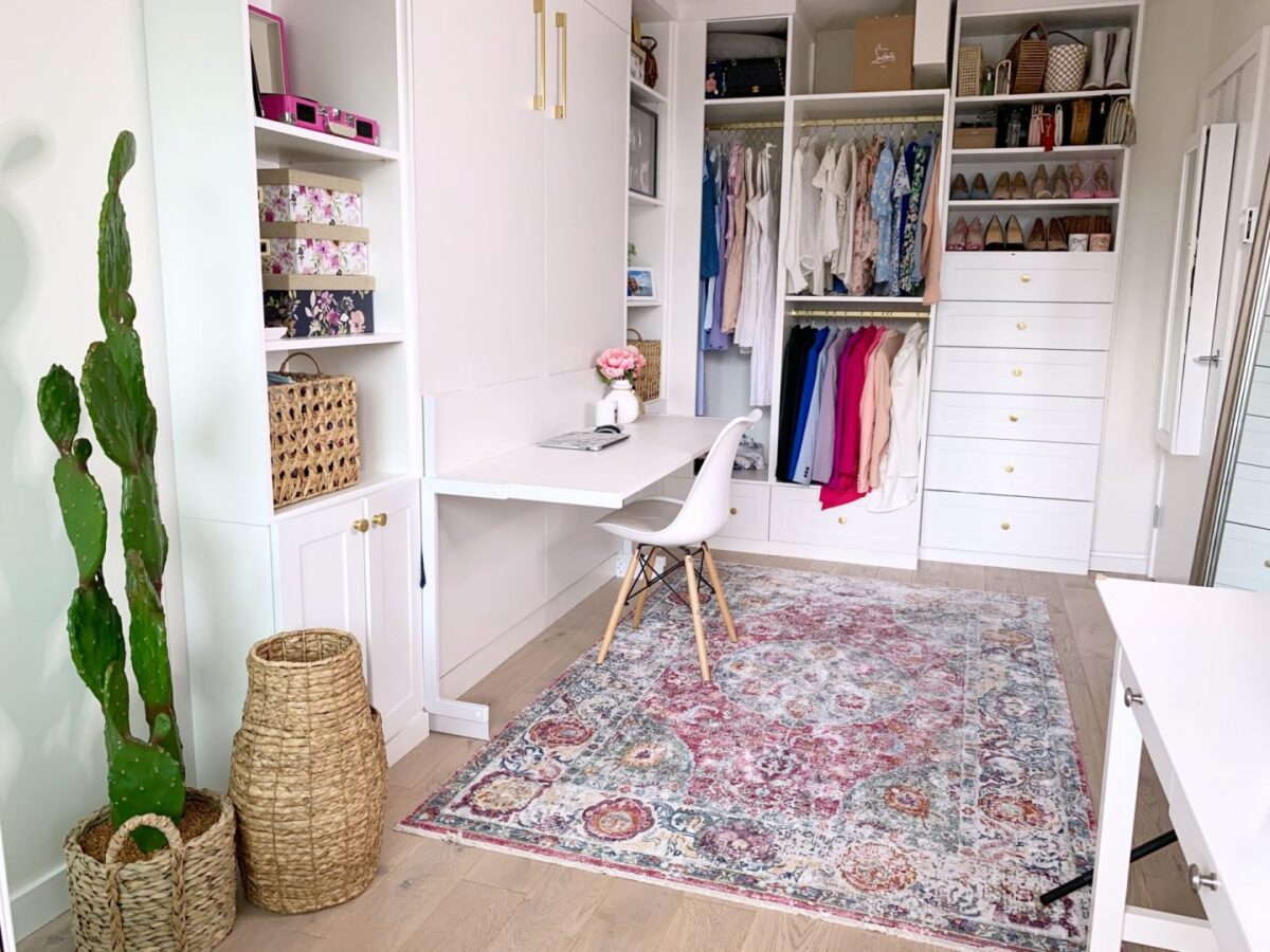 how-to-transform-your-bedroom-into-a-studio 31