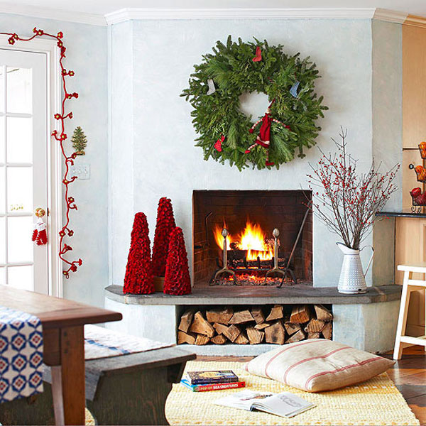 fireplace-small-Christmas-decorations