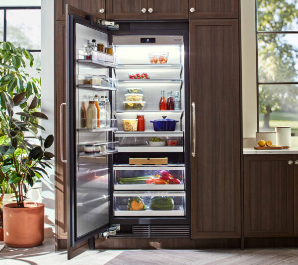 kitchen-with-built-in-fridge-1