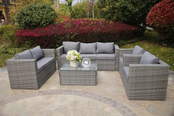 sofa-in-rattan-for-garden